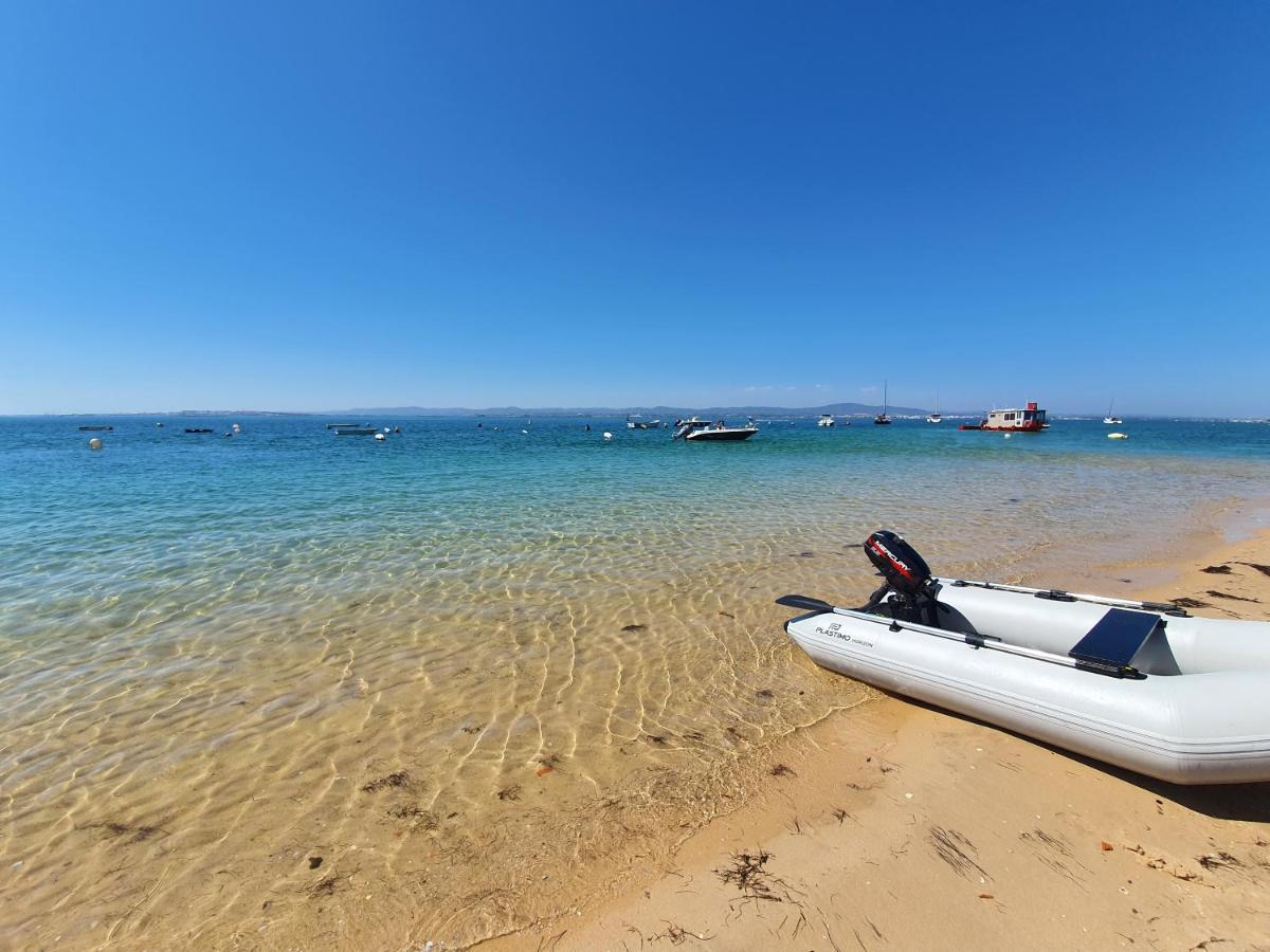 Barco Casa Catamara Sleepandboat Hotell FAO Exteriör bild